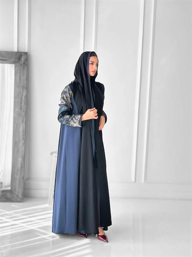 Elegant crepe abaya with luxurious jacquard fabric insert on the sleeves