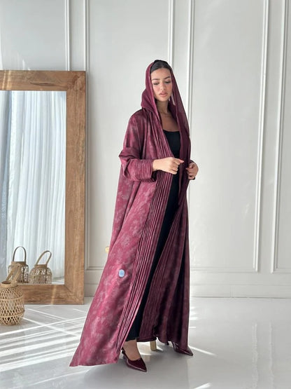 Elegant and luxurious Oudi abaya with a pleat on the sleeves and chest