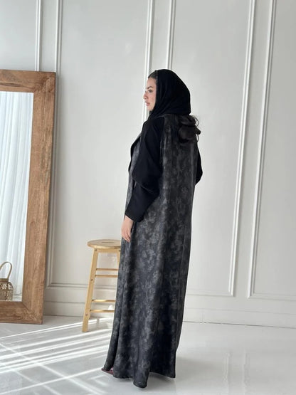 Royal crepe abaya mixed with Turkish crepe fabric with patterns